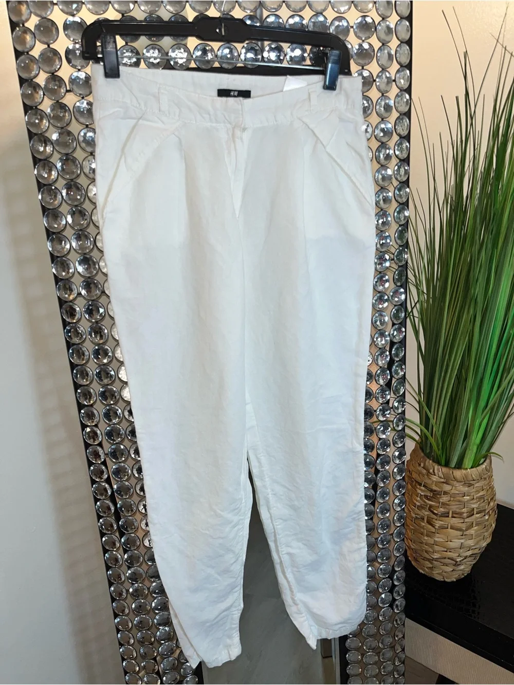 Women’s H&M White Linen Pants Size 4